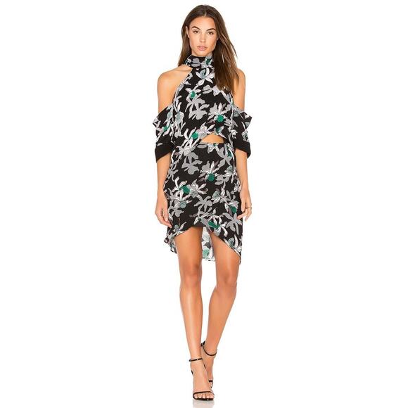 Elliatt Womens Awakening Dress Floral Print Off Shoulder Halter Cut Out Mini NWT - Picture 1 of 13